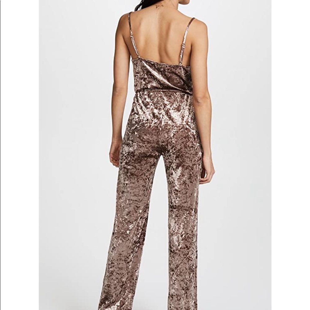 Bb Dakota Crushed Velvet Pink Jumpsuit Cassandra - Picture 2 of 9